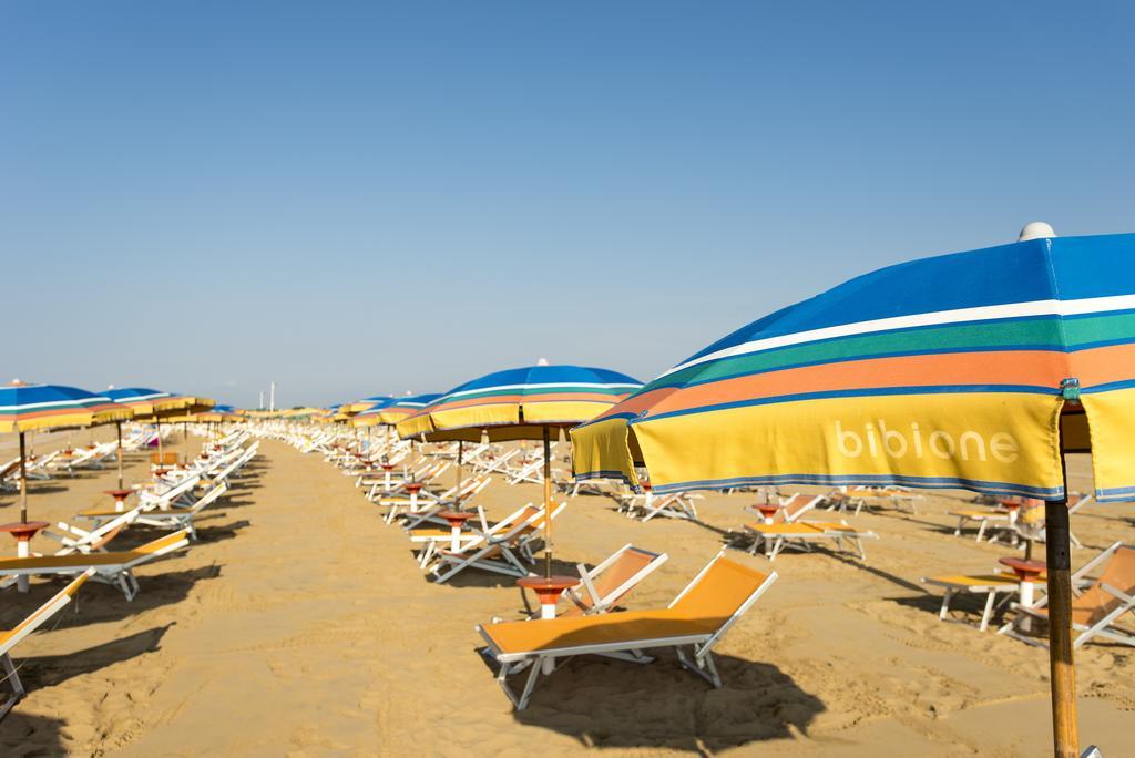 Appartamenti Mirella Bibione Bagian luar foto